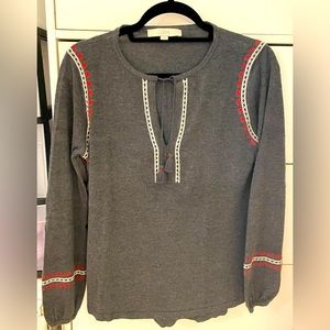 Ann Taylor Loft gray boho top with tassels - medium